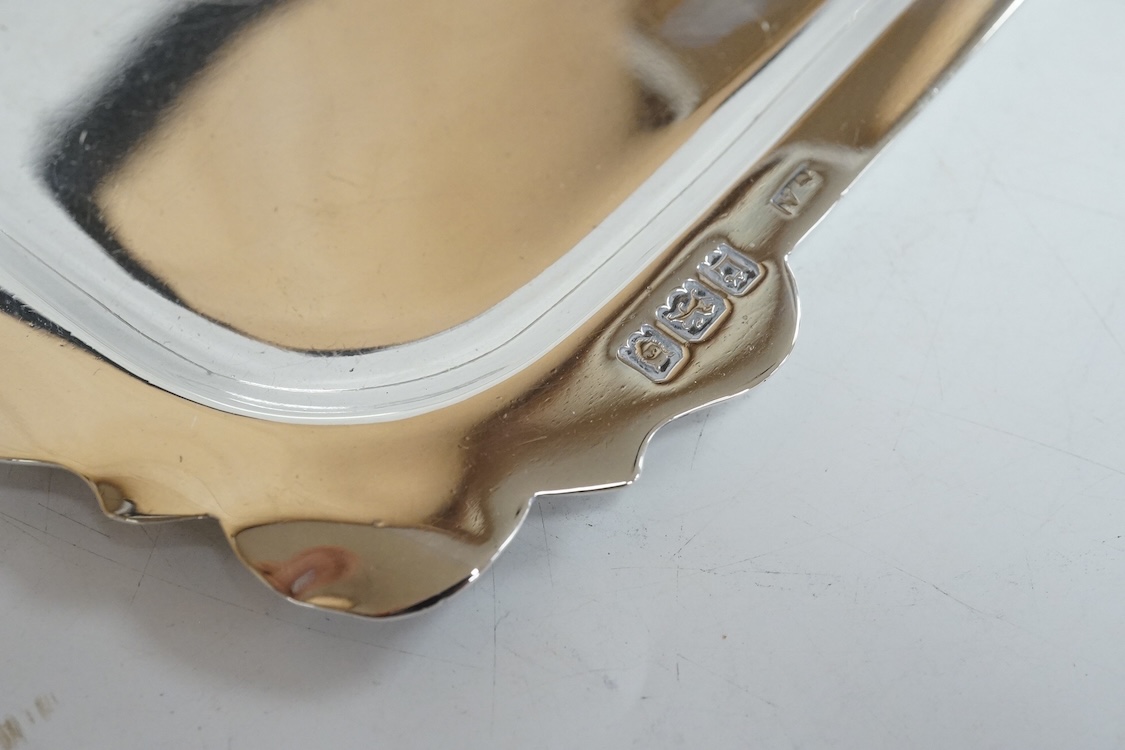 A George V plain silver rectangular dressing table tray, by Charles Alfred Alston, London, 1918, 28.1cm, 14.9oz.